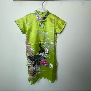 Beautiful Traditional Chinese Dress 100% silk | size 4